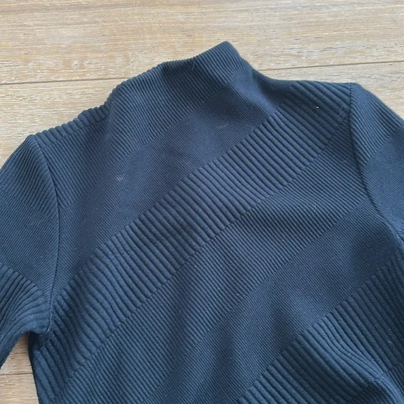 Modern Citizen asymmetric collar dark navy ribbed midi dress - Gorgeous! - Picture 5 of 6